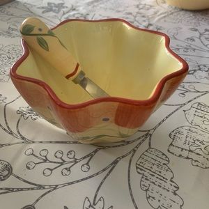 Pfaltzgraff Napoli Chip dip bowl with spreading knife